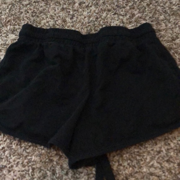 Black cotton shorts - Picture 2 of 2